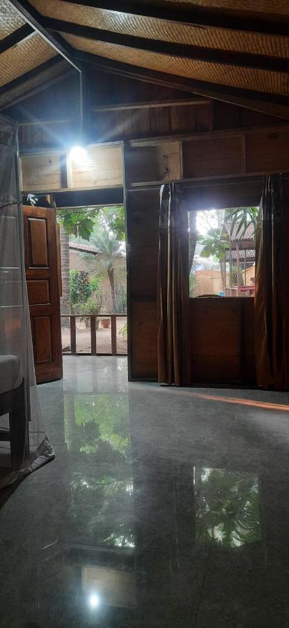 مبيت وإفطار كِناكونا Fernandes Bar And Restaurant المظهر الخارجي الصورة