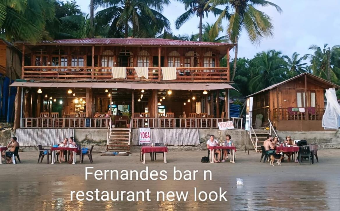 مبيت وإفطار كِناكونا Fernandes Bar And Restaurant المظهر الخارجي الصورة